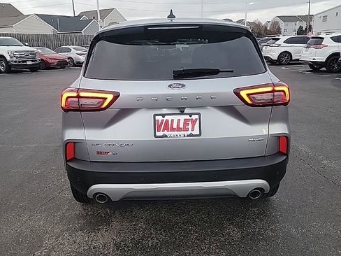 Certified 2023 Ford Escape Platinum image 5