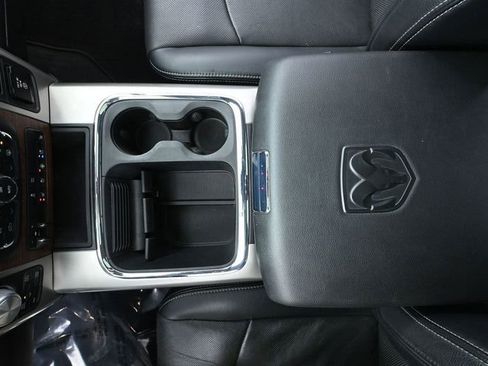 Used 2019 RAM 1500 Laramie w/ Convenience Group image 36