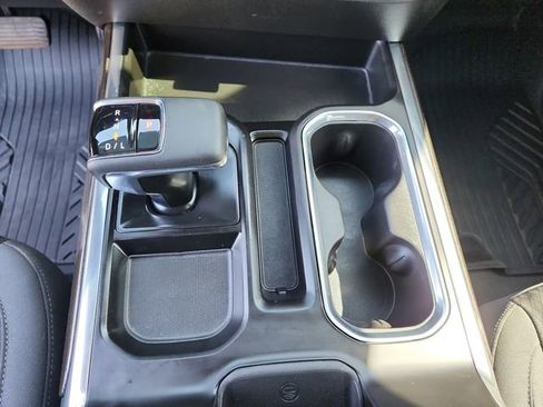 Used 2023 Chevrolet Silverado 1500 RST AWD/4WD image 27