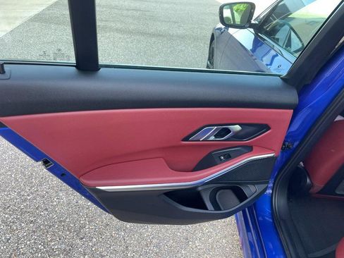 Used 2022 BMW 330i xDrive Sedan w/ M Sport Package image 20