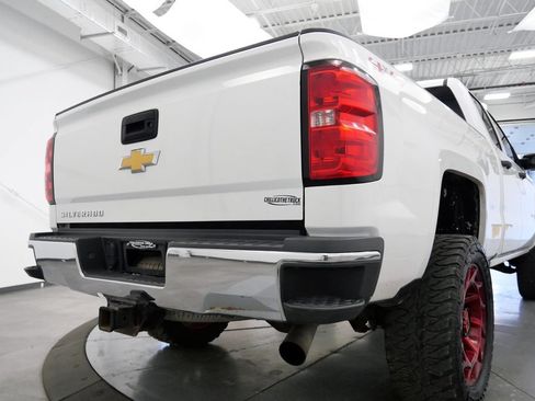 Used 2018 Chevrolet Silverado 2500 W/T w/ WT Fleet Convenience Package AWD/4WD image 33