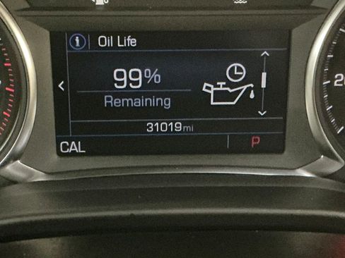 Certified 2023 GMC Acadia SLE w/ Driver Convenience Package image 17