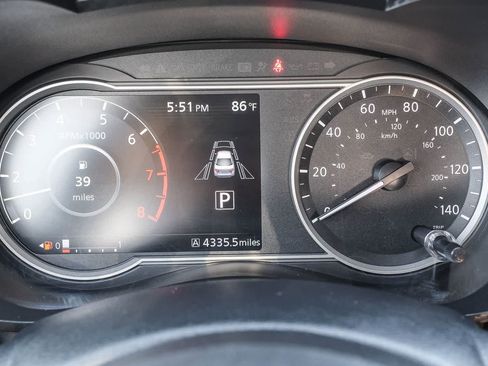 Used 2024 Nissan Versa SV w/ Trunk Package FWD image 25