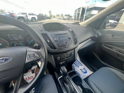 Used 2018 Ford Escape S FWD image 22