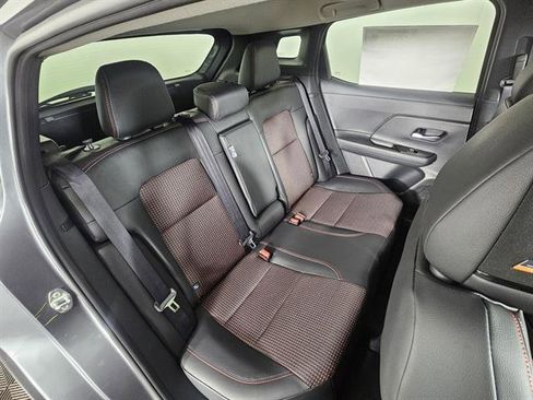 New 2026 Nissan Kicks SR w/ SR Premium Package image 16