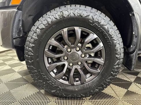 Used 2019 Ford Ranger XLT w/ Equipment Group 302A Luxury AWD/4WD image 11