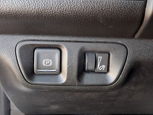 Used 2018 GMC Acadia SLT w/ LPO, Cargo Package image 25