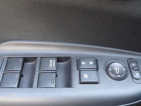 Used 2015 Honda Fit EX image 8