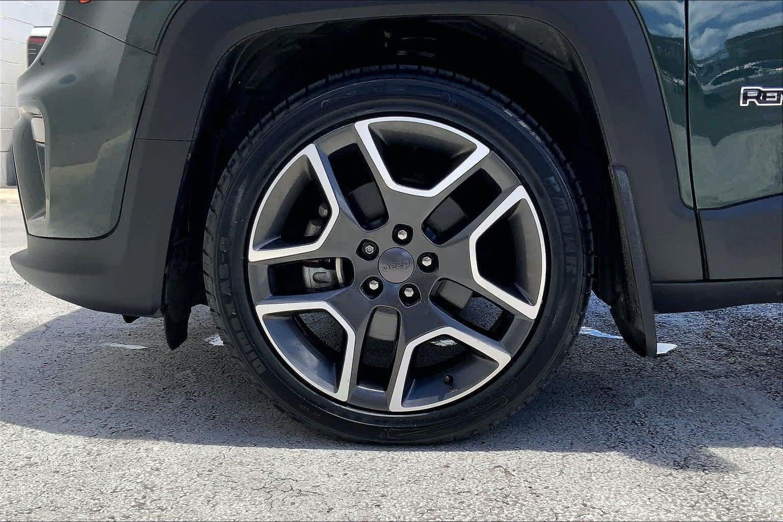 Used 2021 Jeep Renegade Sport FWD image 8