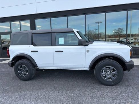 New 2025 Ford Bronco Big Bend image 2