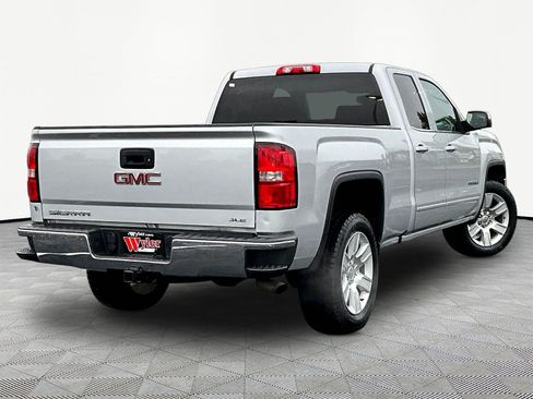 Used 2018 GMC Sierra 1500 SLE w/ SLE Value Package AWD/4WD image 6