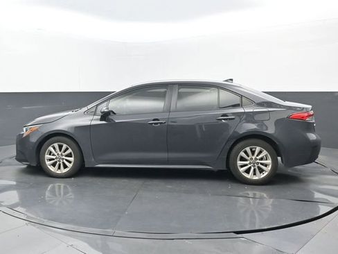 Used 2024 Toyota Corolla LE w/ LE Convenience Package FWD image 7