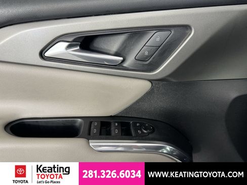 Used 2026 Chevrolet Traverse LT w/ Driver Confidence Package FWD image 12