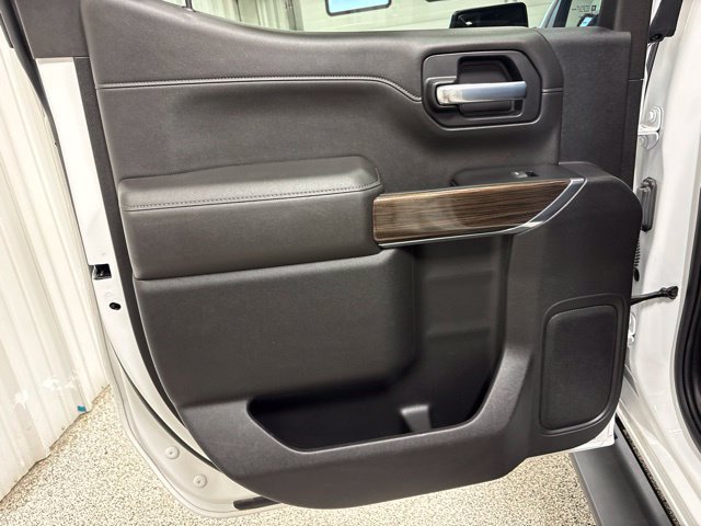 Used 2022 Chevrolet Silverado 1500 RST AWD/4WD image 26