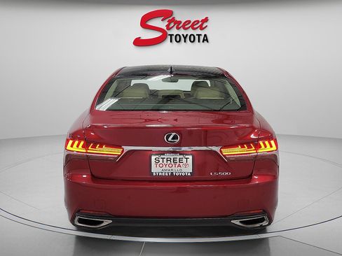 Used 2018 Lexus LS 500 image 3