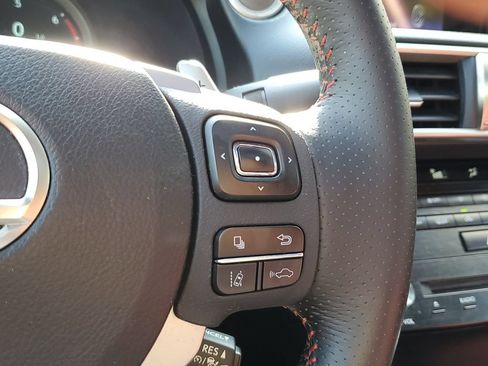 Used 2018 Lexus IS 300 F Sport w/ F Sport Package RWD image 30