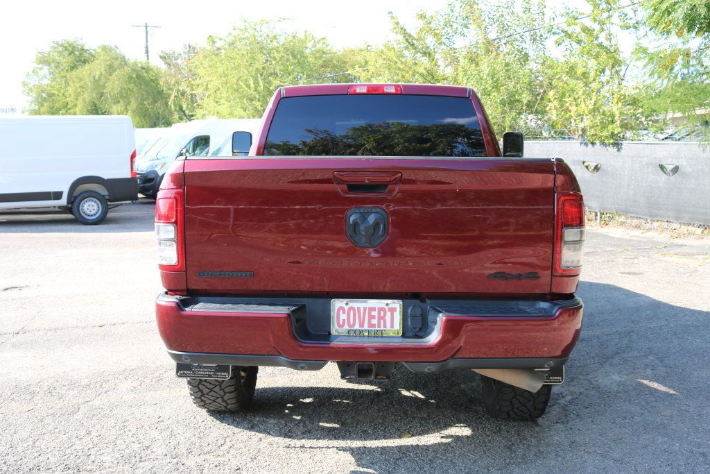 Used 2020 RAM 2500 Big Horn w/ Night Edition AWD/4WD image 4