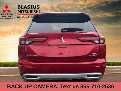Used 2023 Mitsubishi Outlander SEL image 10