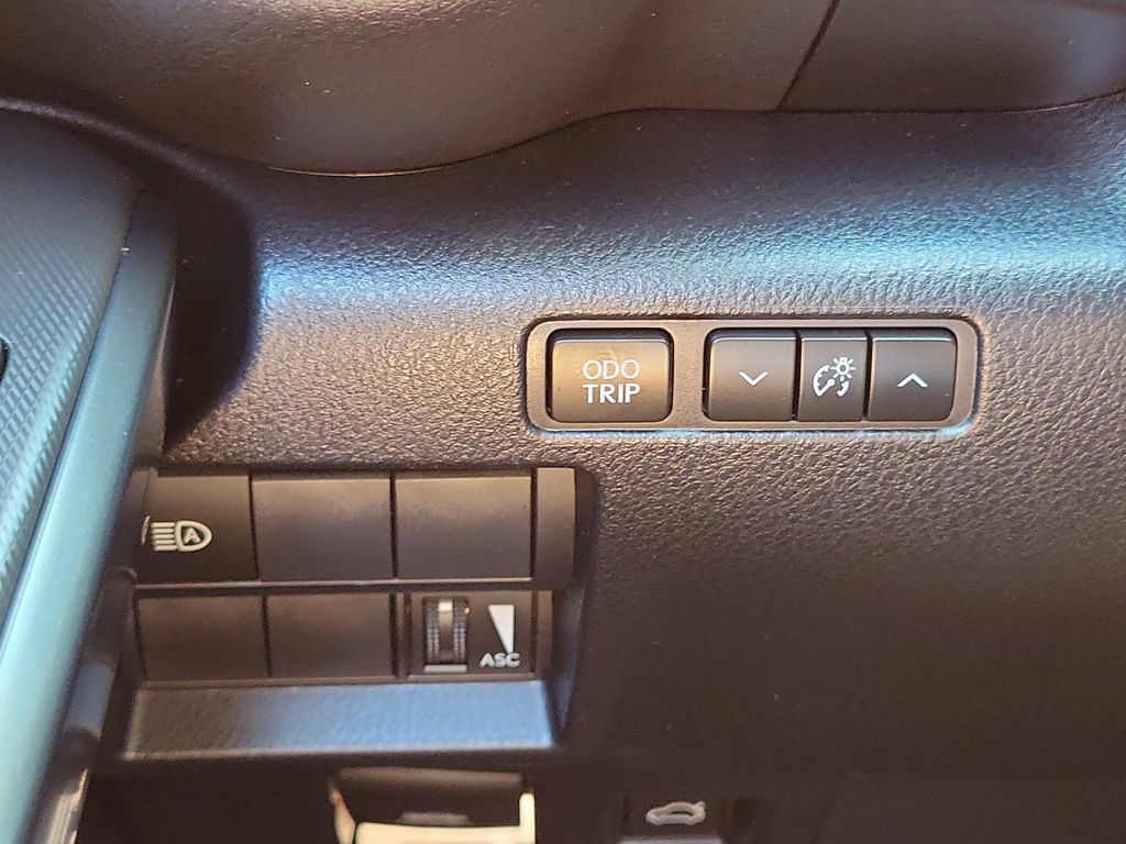 Used 2025 Lexus IS 350 F Sport w/ Accessory Package 2 RWD image 14