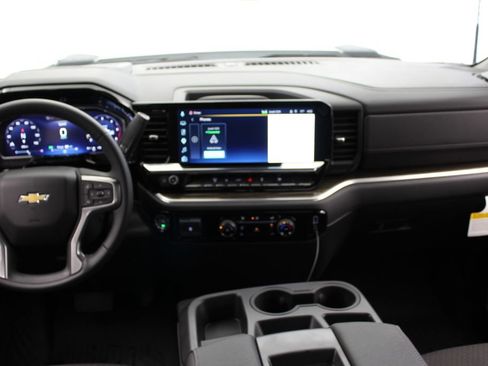 Used 2026 Chevrolet Silverado 2500 LT AWD/4WD image 25