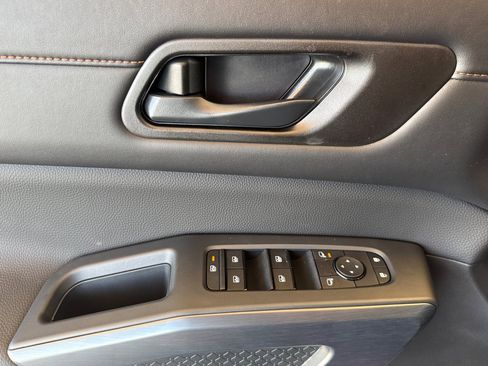 New 2025 Nissan Pathfinder Rock Creek image 12