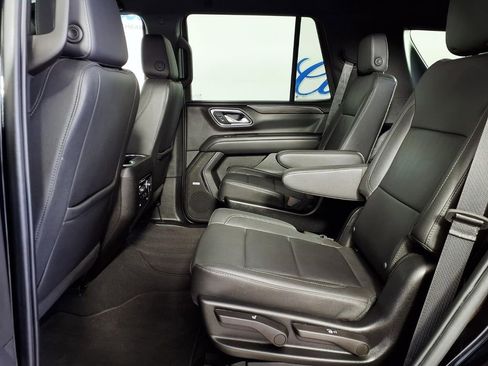 Used 2024 Chevrolet Tahoe LT image 8