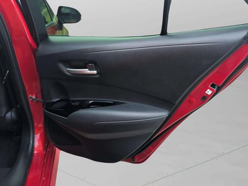 Used 2019 Toyota Corolla XSE FWD image 37