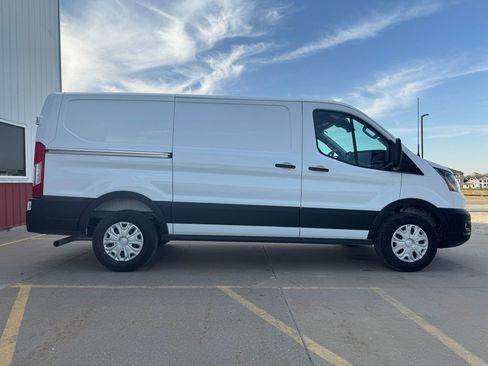 New 2025 Ford Transit 150 Low Roof w/ Interior Upgrade Package RWD image 4
