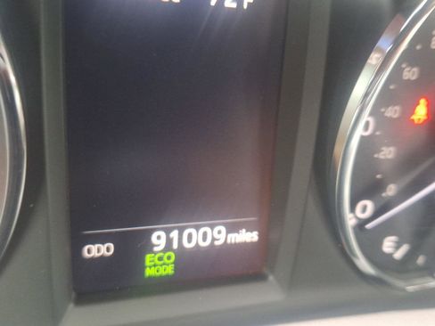 Used 2016 Toyota RAV4 XLE FWD image 25