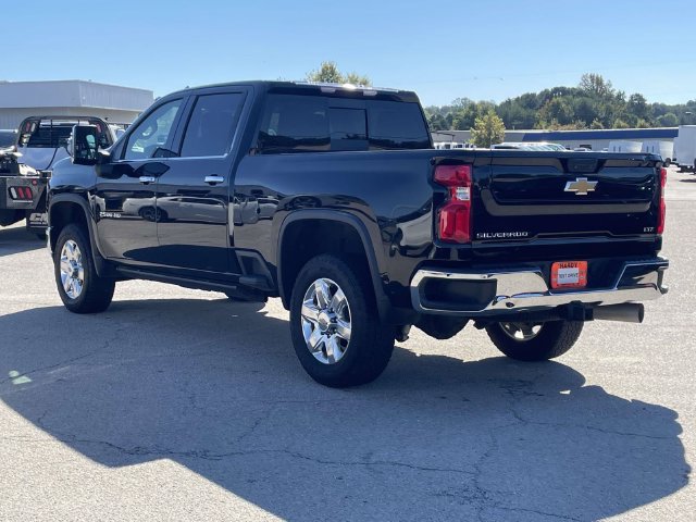 Used 2022 Chevrolet Silverado 2500 LTZ AWD/4WD image 6