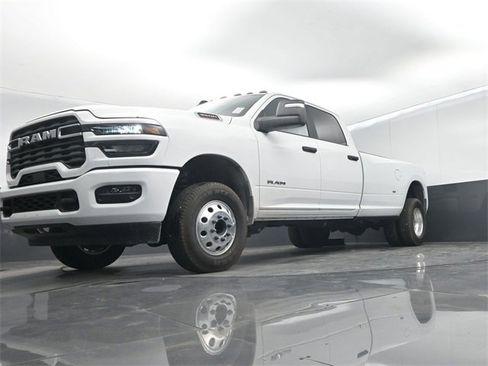 New 2026 RAM 3500 Big Horn image 42