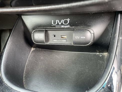 Used 2015 Kia Soul ! w/ Umber Package 1 FWD image 23