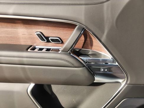 New 2026 Land Rover Range Rover SE AWD/4WD image 16