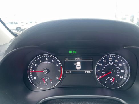 Used 2024 Kia Forte LXS image 13