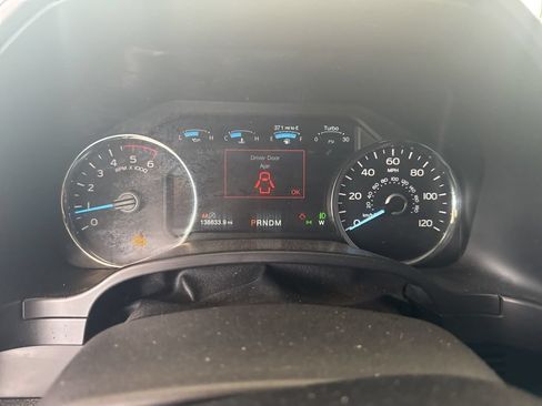 Used 2019 Ford F150 Platinum AWD/4WD image 16
