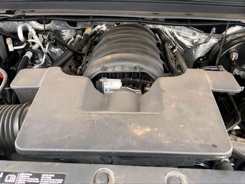 Used 2018 Chevrolet Tahoe LT AWD/4WD image 33