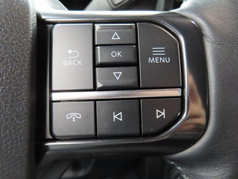 Used 2025 Ford F250 Platinum w/ FX4 Off-Road Package image 63