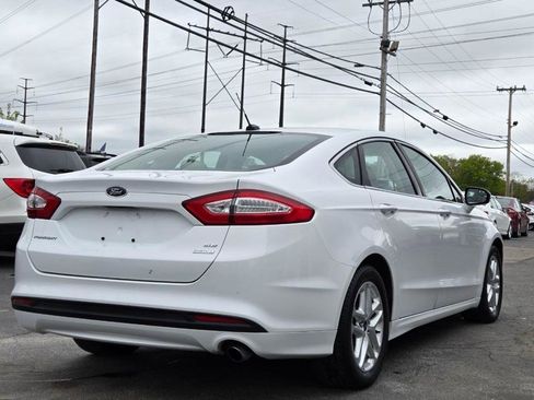 Used 2013 Ford Fusion SE FWD image 5