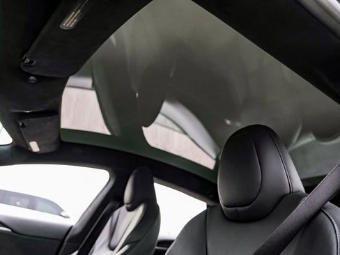 Used 2022 Tesla Model S Base image 23