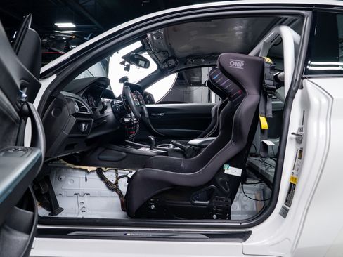 Used 2017 BMW M2 RWD image 49