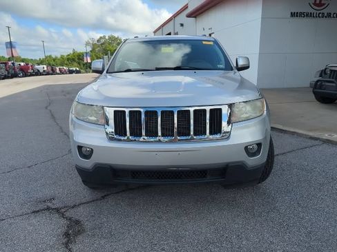 Used 2011 Jeep Grand Cherokee Laredo w/ Security & Convenience Group AWD/4WD image 5
