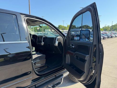 Used 2015 GMC Sierra 2500 SLE AWD/4WD image 9