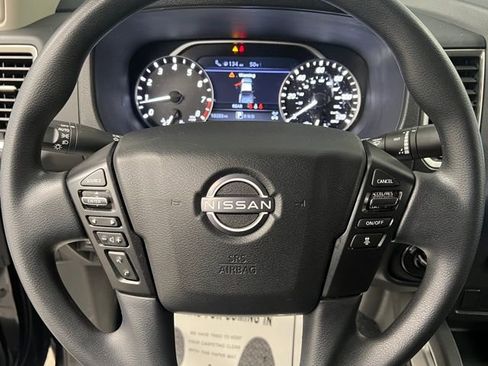 Used 2024 Nissan Frontier SV w/ Technology Package AWD/4WD image 25
