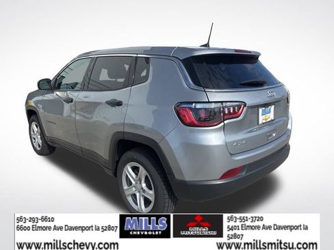 Used 2024 Jeep Compass Sport AWD/4WD image 8