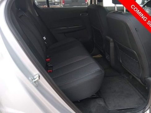 Used 2017 Chevrolet Equinox LS AWD/4WD image 7