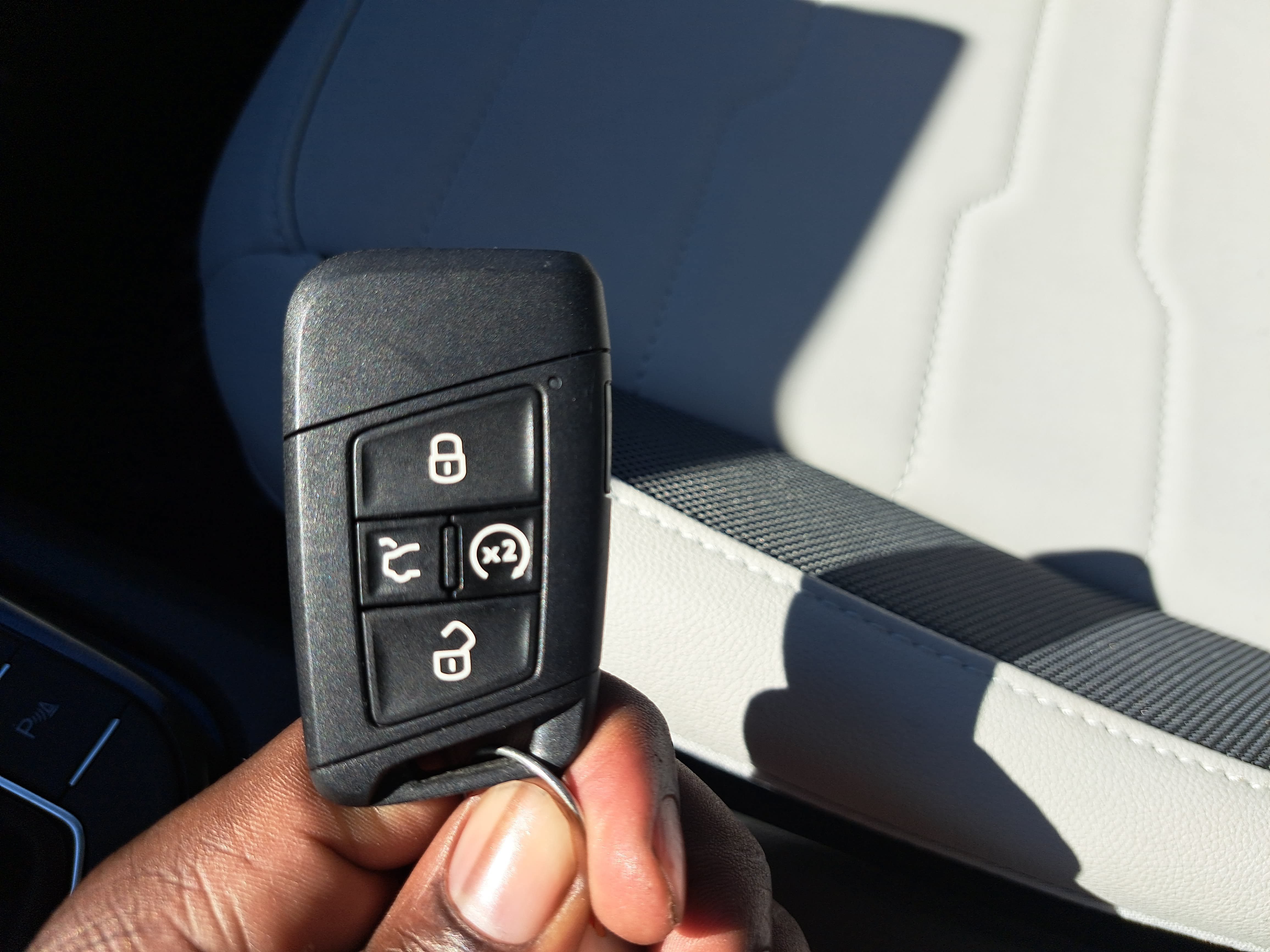Certified 2026 Volkswagen Taos SE AWD/4WD image 35