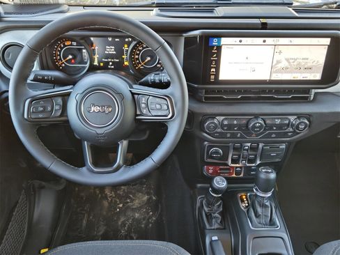 New 2026 Jeep Wrangler Unlimited Sport image 25