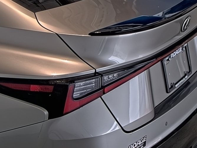 Used 2023 Lexus IS 350 F Sport w/ Memory Package RWD image 10