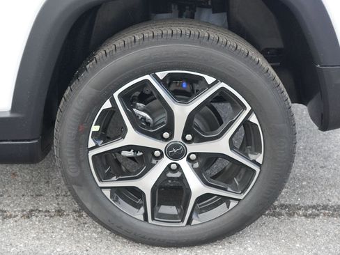 New 2026 Jeep Compass Limited image 11