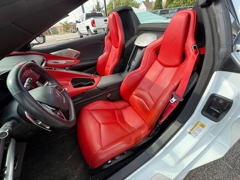 Used 2023 Chevrolet Corvette Stingray Preferred Conv w/ Battery Protection Package RWD image 12